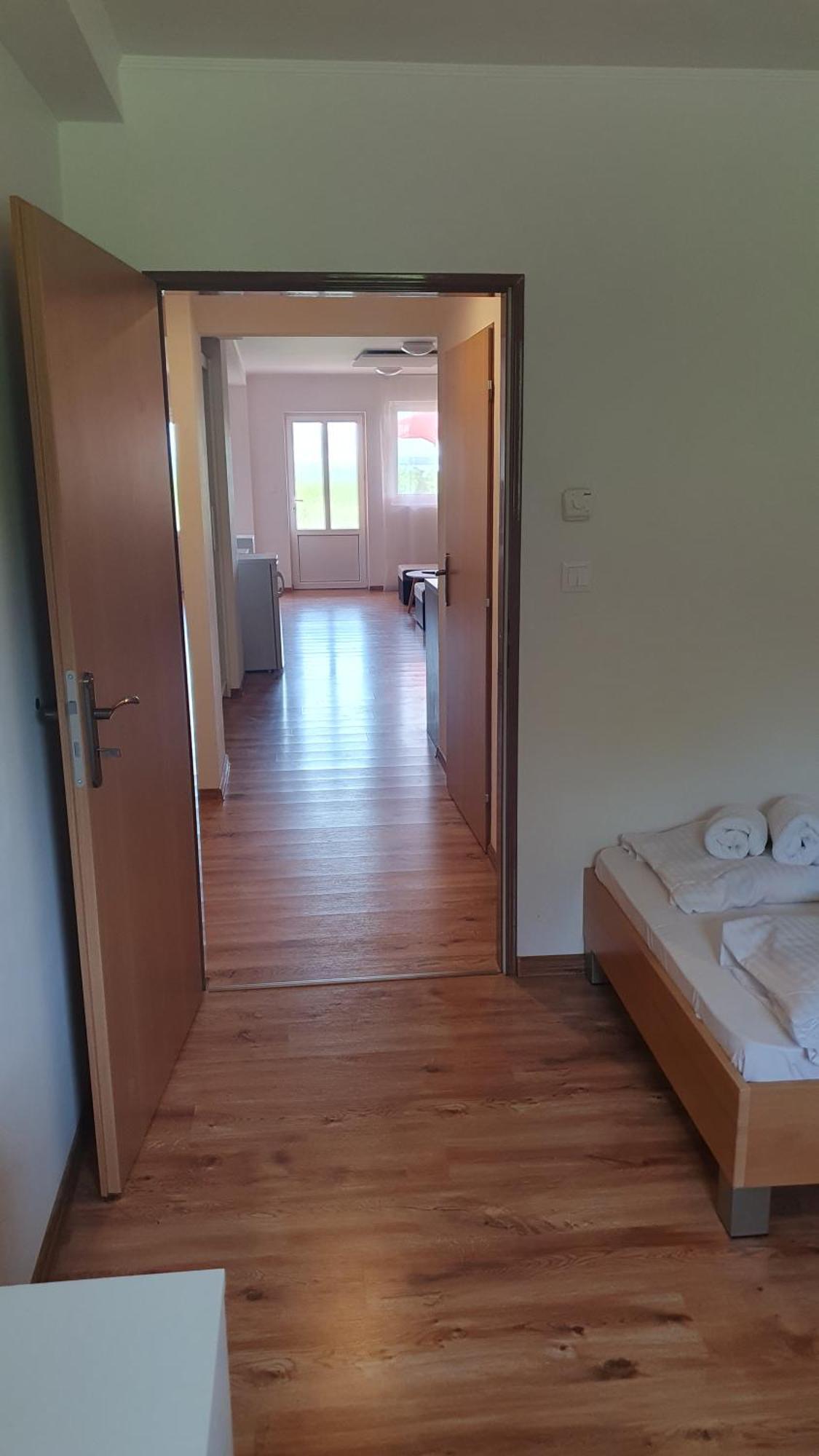 Hotel Felicia Калужа Экстерьер фото